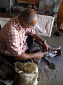 Bronze worker in Kumbakonam